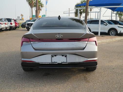 2023 Hyundai ELANTRA HEV Limited