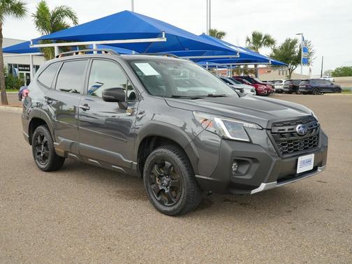 Magnetite Gray Metallic 2023 Subaru Forester Wilderness