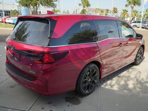 Radiant Red Metallic II 2026 Honda Odyssey Sport-L