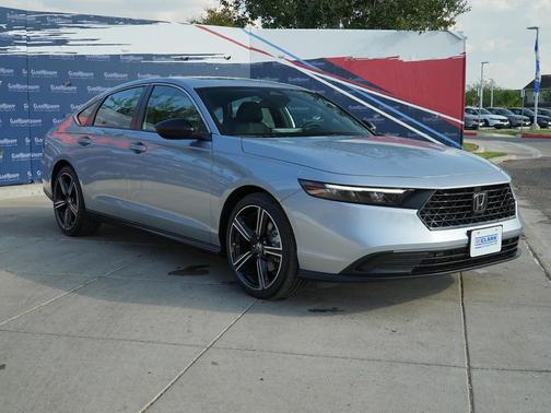 2025 Honda Accord Hybrid Base