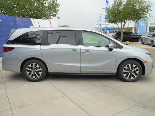 Solar Silver Metallic 2026 Honda Odyssey EX-L