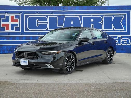 Crystal Black Pearl 2026 Honda Accord Hybrid Touring