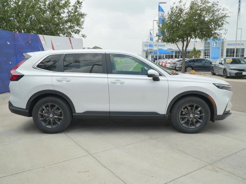 Platinum White Pearl 2026 Honda CR-V EX-L 2WD