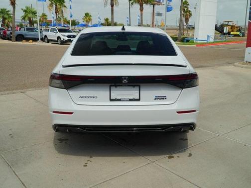 2025 Honda Accord Hybrid Base