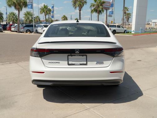 2025 Honda Accord Hybrid Base