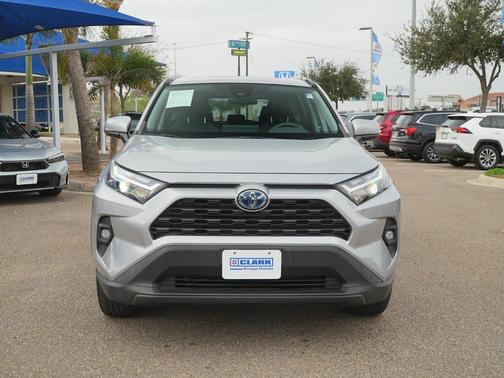 2022 Toyota RAV4 Hybrid XLE Premium