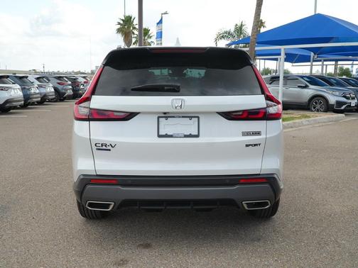 Platinum White Pearl 2026 Honda CR-V Hybrid Sport-L FWD