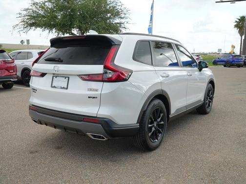 Platinum White Pearl 2026 Honda CR-V Hybrid Sport-L FWD