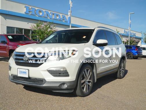 WHT DIAMOND PRL;BGE PERF LTH-TRIM STS 2018 Honda Pilot Elite
