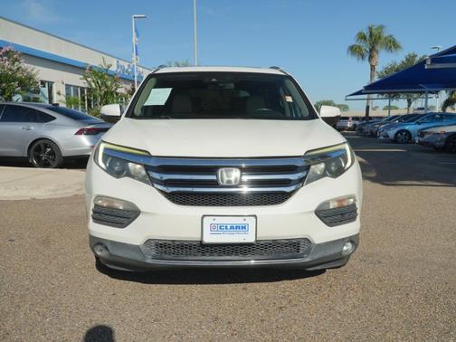WHT DIAMOND PRL;BGE PERF LTH-TRIM STS 2018 Honda Pilot Elite