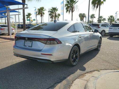 Solar Silver Metallic 2025 Honda Accord SE