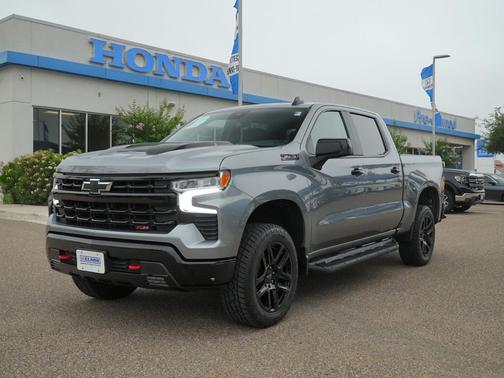 Sterling Gray Metallic 2024 Chevrolet Silverado 1500 LT Trail Boss