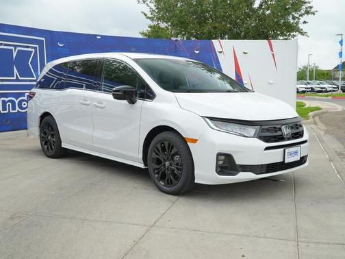 Platinum White Pearl 2026 Honda Odyssey Sport-L