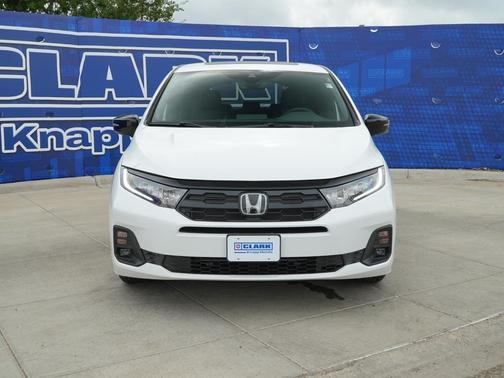 Platinum White Pearl 2026 Honda Odyssey Sport-L