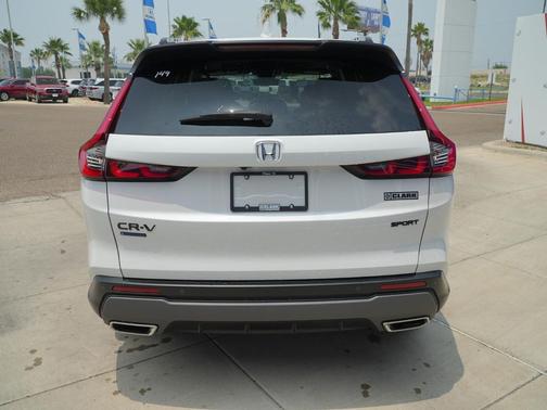 Platinum White Pearl 2026 Honda CR-V Hybrid Sport-L FWD