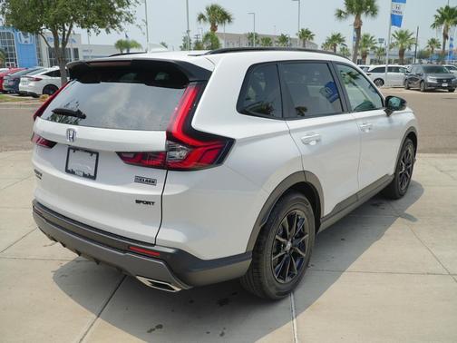 Platinum White Pearl 2026 Honda CR-V Hybrid Sport-L FWD