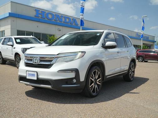 2022 Honda Pilot Touring 8-Passenger