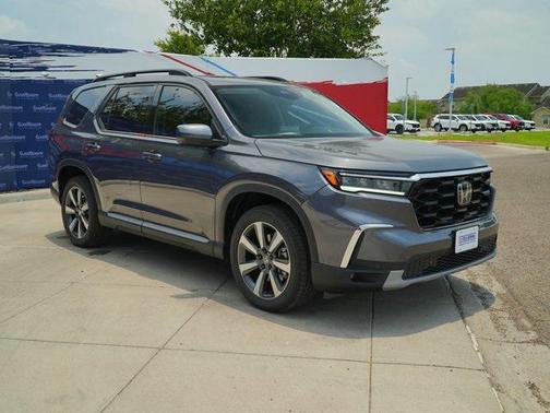 2025 Honda Pilot Touring 8-Passenger
