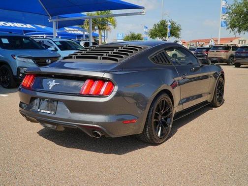 2017 Ford Mustang V6