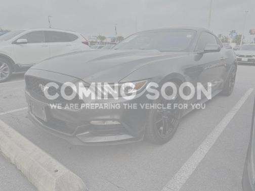 2017 Ford Mustang V6