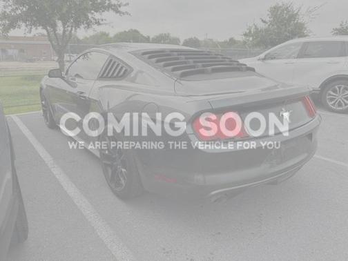 2017 Ford Mustang V6