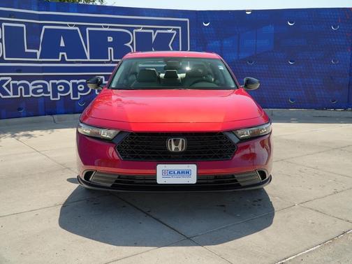 Radiant Red Metallic 2026 Honda Accord SE