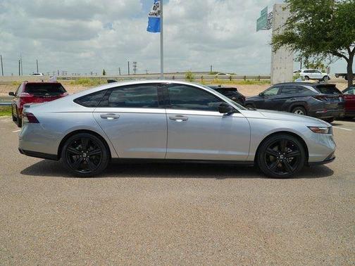 2023 Honda Accord Hybrid Base
