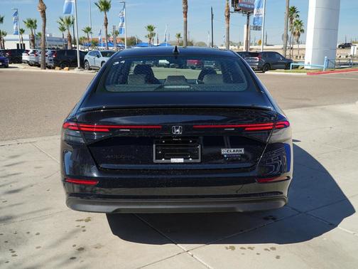 Crystal Black Pearl 2026 Honda Accord Hybrid Sport