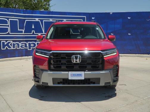Radiant Red Metallic II 2026 Honda Pilot Touring 8-Passenger