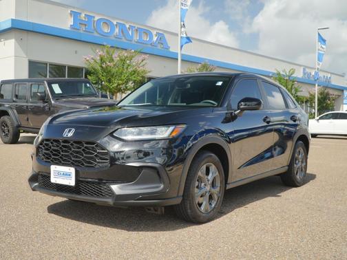 Crystal Black Pearl 2026 Honda HR-V LX