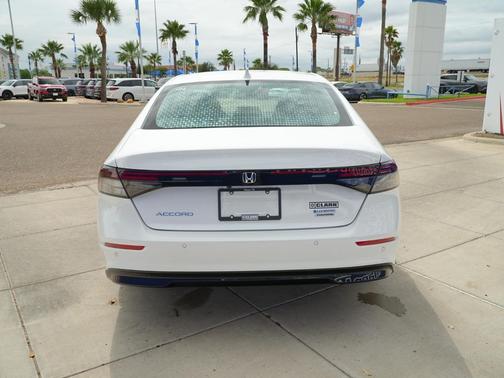 Platinum White Pearl 2026 Honda Accord Hybrid Touring