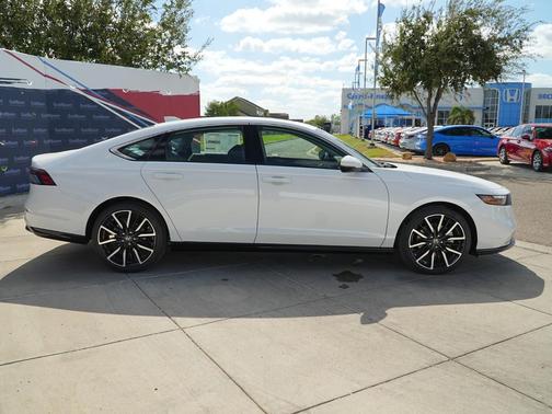 2025 Honda Accord Hybrid Touring