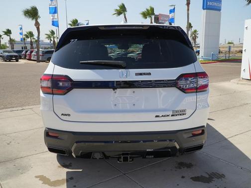 2026 Honda Pilot Black Edition