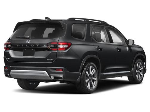 Crystal Black Pearl 2024 Honda Pilot Elite