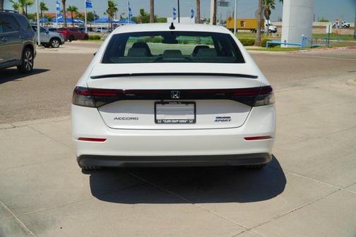 2025 Honda Accord Hybrid Base