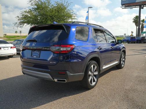 Obsidian Blue Pearl 2025 Honda Pilot Elite