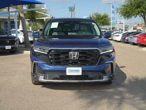 Obsidian Blue Pearl 2025 Honda Pilot Elite