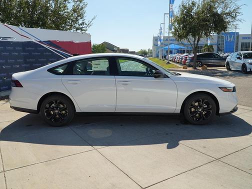 2025 Honda Accord Sport SE 1.5T