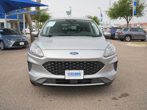 Iconic Silver 2021 Ford Escape SE