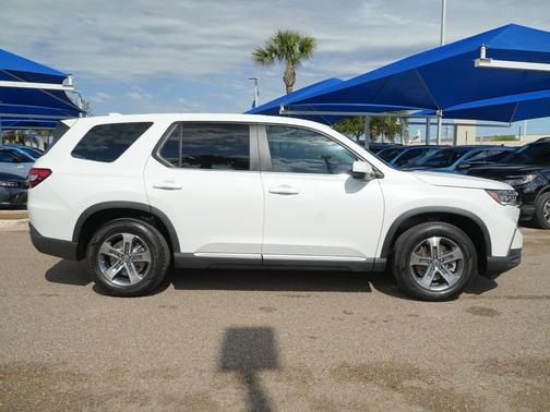 Platinum White Pearl 2025 Honda Pilot EX-L