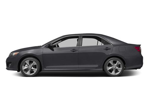 Magnetic Gray Metallic 2014 Toyota Camry SE