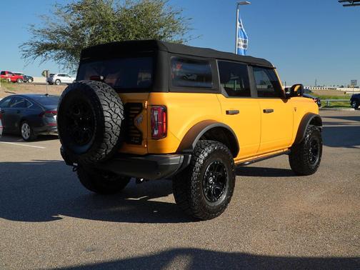 2021 Ford Bronco Base