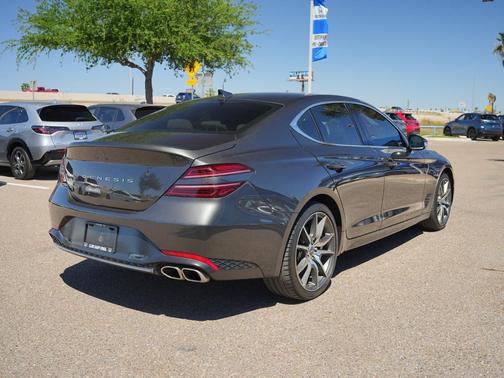 2023 Genesis G70 2.0T RWD
