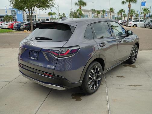 Modern Steel Metallic 2027 Honda HR-V EX-L