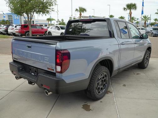 Sonic Gray Pearl 2026 Honda Ridgeline TrailSport+