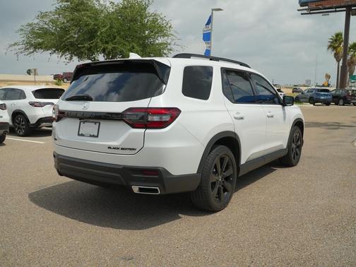 Platinum White Pearl 2025 Honda Pilot Black Edition