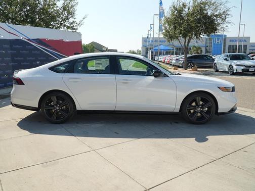 2025 Honda Accord Hybrid Base