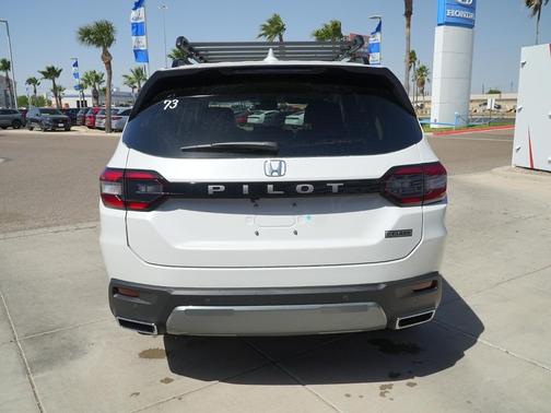 Platinum White Pearl 2026 Honda Pilot EX-L