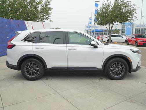 Platinum White Pearl 2026 Honda CR-V EX-L 2WD