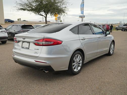 2019 Ford Fusion SE